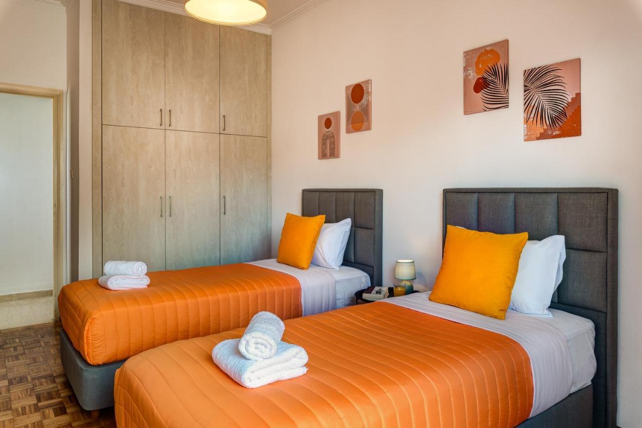 Central Apt. With Parking - 3 Min From Old Port Ханья Экстерьер фото